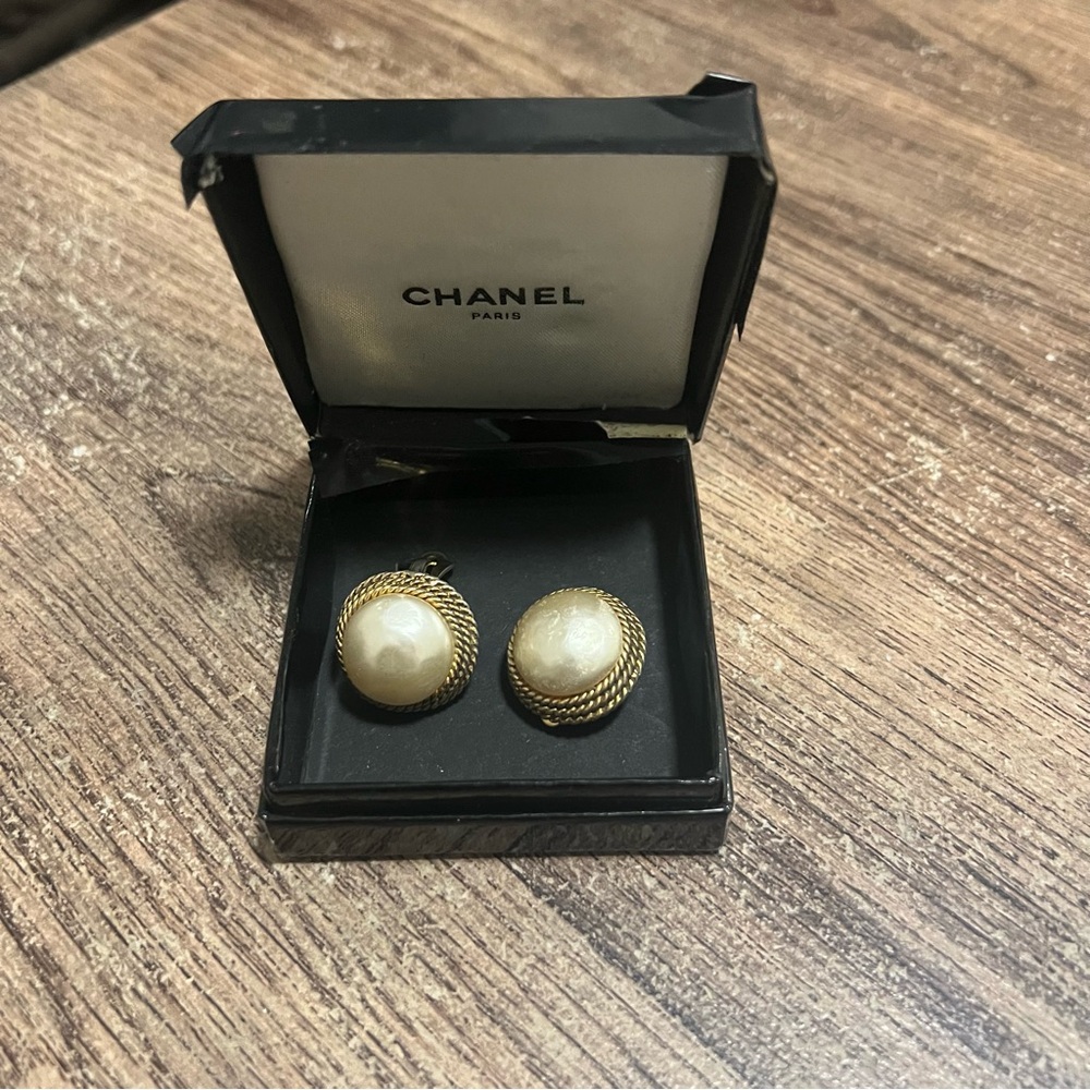 Vintage Chanel Faux Pearl Clip on Earrings